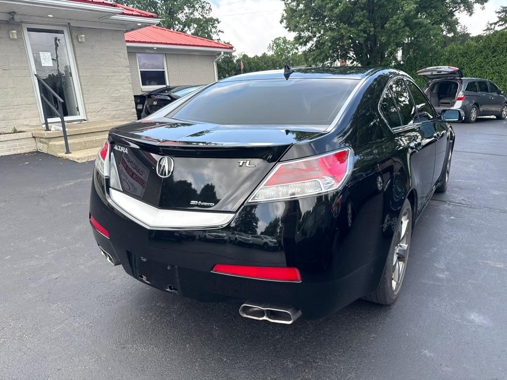 Acura TL 6-Speed MT SH-AWD with Tech Package 2011