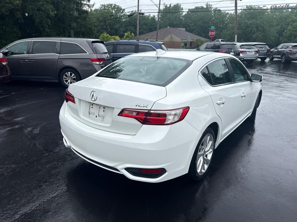 Acura ILX 8-Spd AT w/ Premium Package 2016
