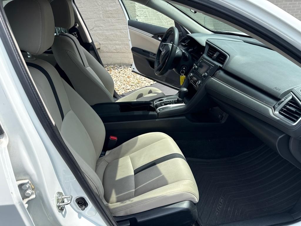 Honda Civic LX Sedan CVT 2017