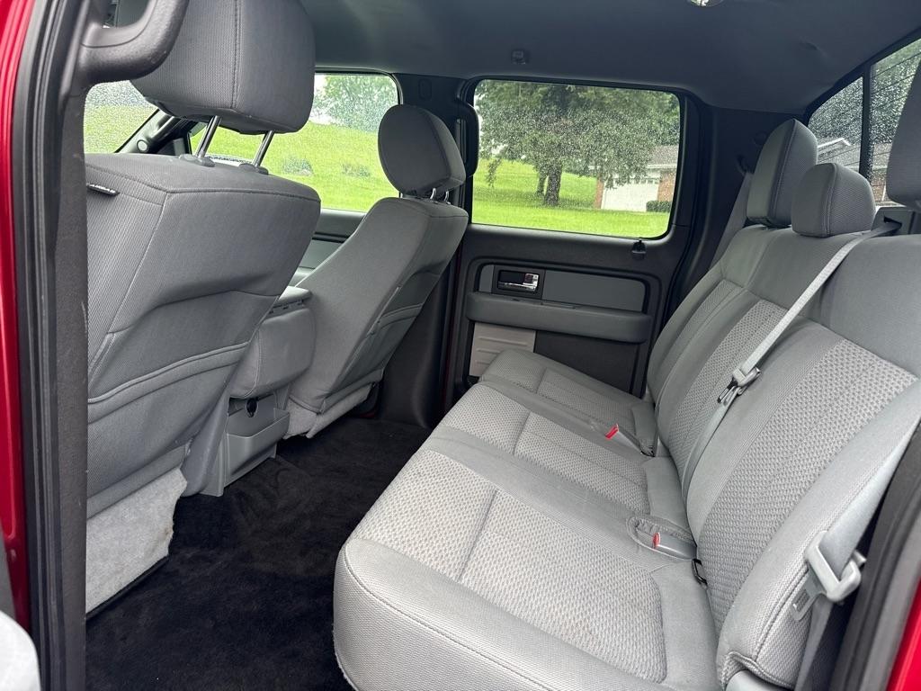Ford F-150 XL SuperCrew 5.5-ft. Bed 4WD 2014