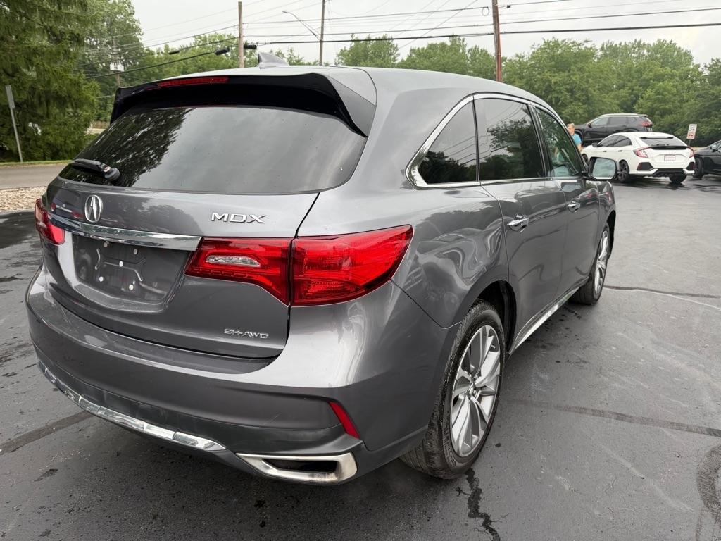 Acura MDX SH-AWD 9-Spd AT w/Tech and Entertainment Package 2017