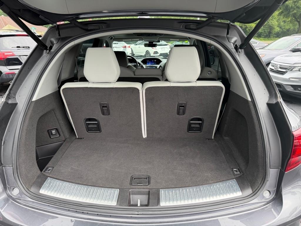 Acura MDX SH-AWD 9-Spd AT w/Tech and Entertainment Package 2017