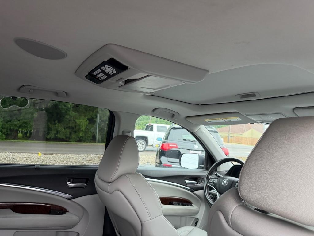 Acura MDX SH-AWD 9-Spd AT w/Tech and Entertainment Package 2017