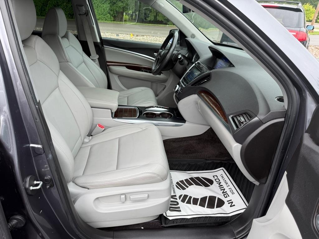Acura MDX SH-AWD 9-Spd AT w/Tech and Entertainment Package 2017