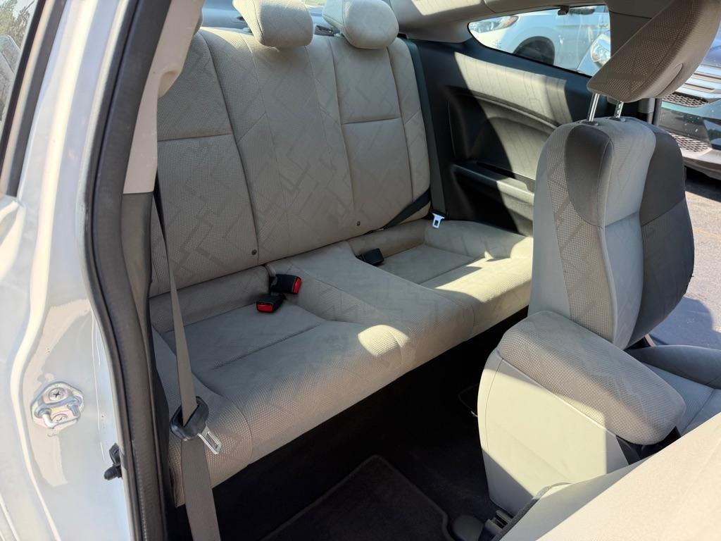 Honda Civic LX Coupe 5-Speed AT 2013