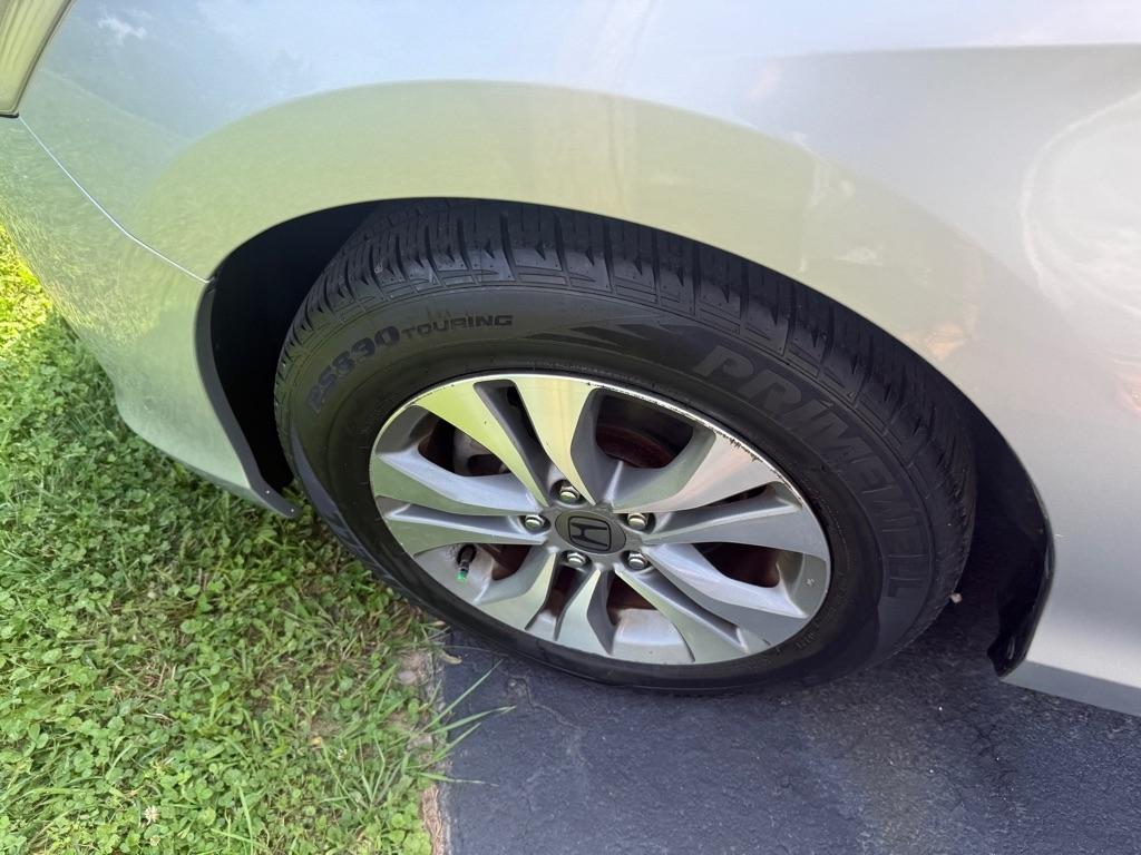 Honda Accord EX-L Sedan CVT 2013