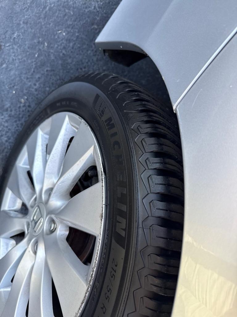 Honda Accord EX-L Sedan CVT 2013
