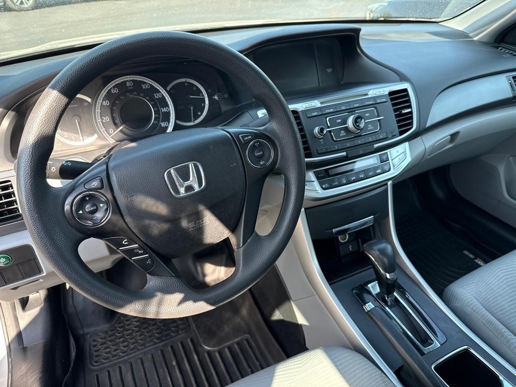 Honda Accord LX Sedan CVT 2014