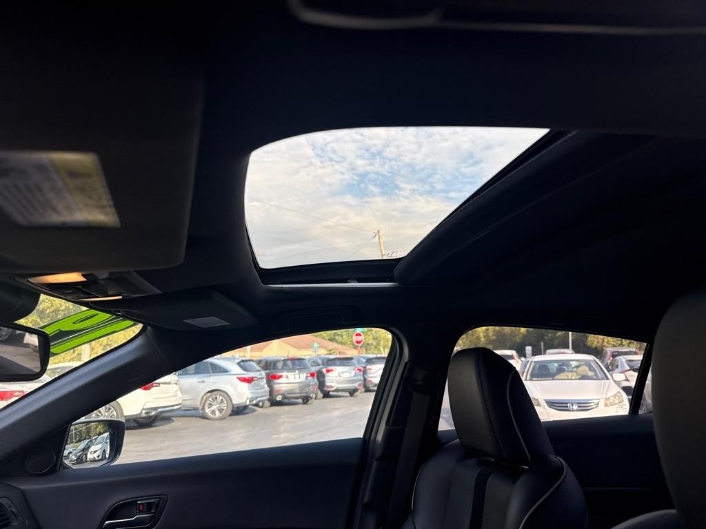 Acura ILX 8-Spd AT w/ Premium & A-SPEC Packages 2019
