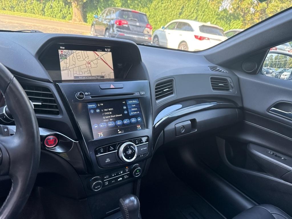 Acura ILX 8-Spd AT w/ Premium & A-SPEC Packages 2019