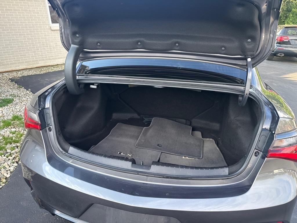 Acura ILX 8-Spd AT w/ Premium & A-SPEC Packages 2019
