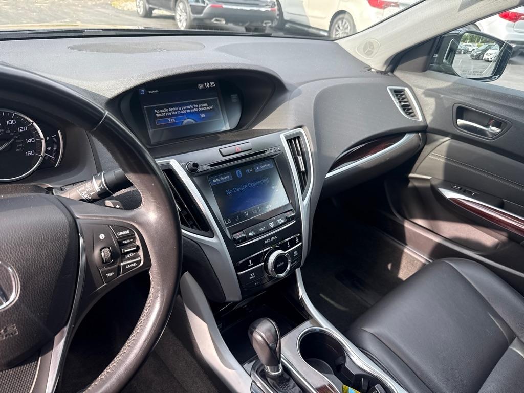 Acura TLX Base 2.4L 2017