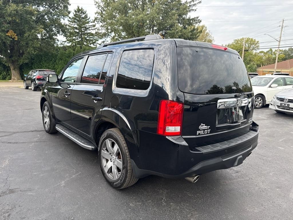 Honda Pilot Touring 4WD 5-Spd AT with DVD 2014