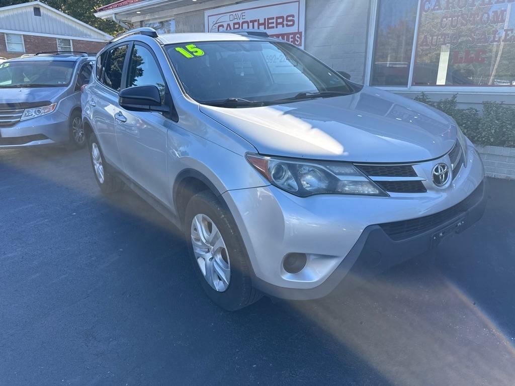 Toyota RAV4 LE FWD 2015