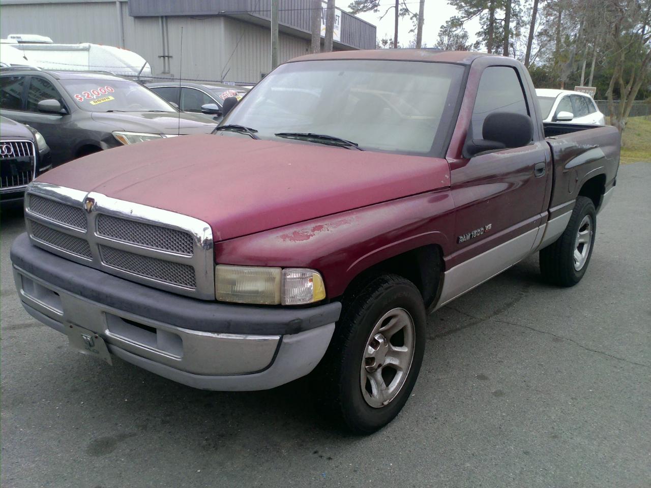 Dodge Ram 1500 WS Reg. Cab Short Bed 2WD 2001