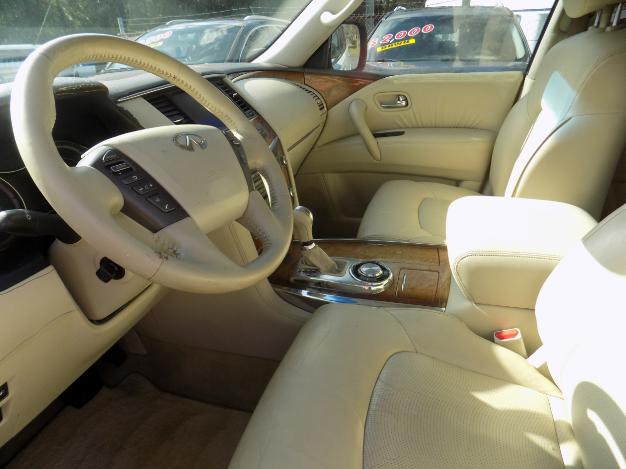 Infiniti QX56 2WD 2011