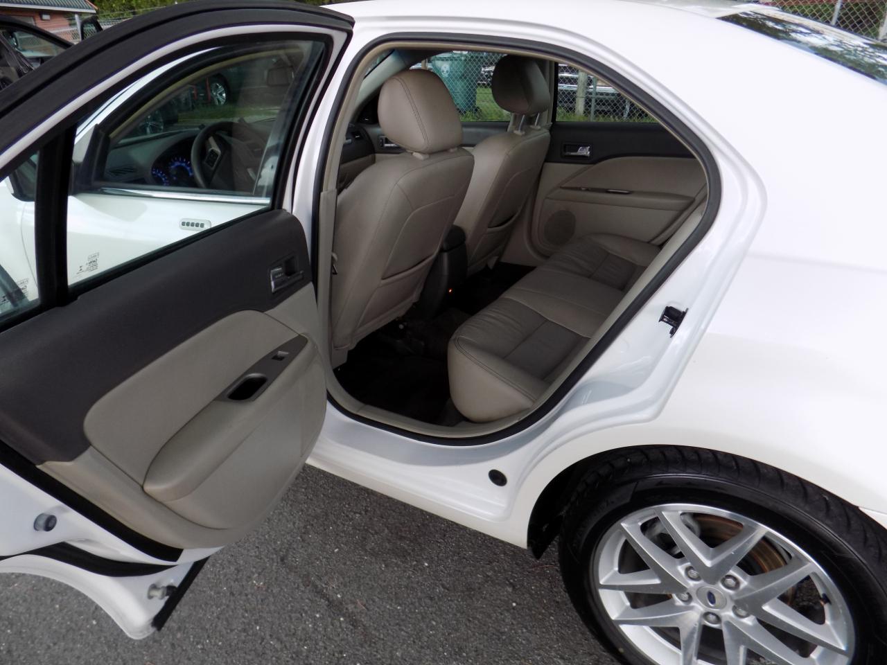 Ford Fusion SEL 2012