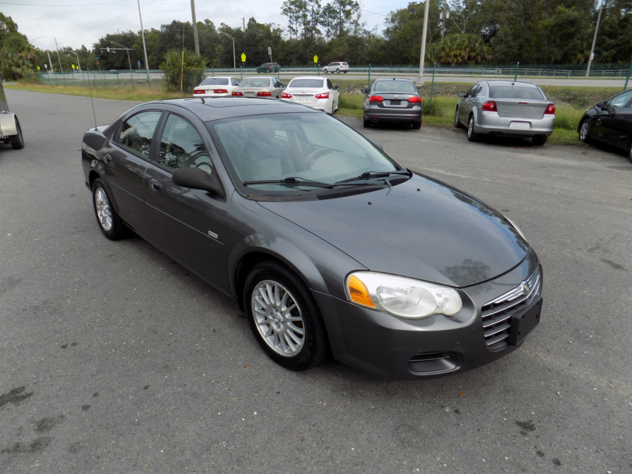Chrysler Sebring Sedan 2005