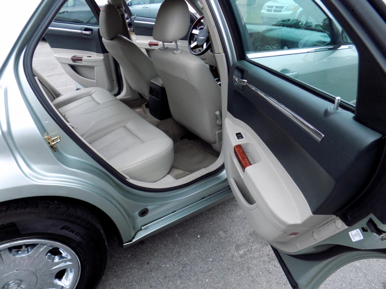 Chrysler 300 Touring 2006