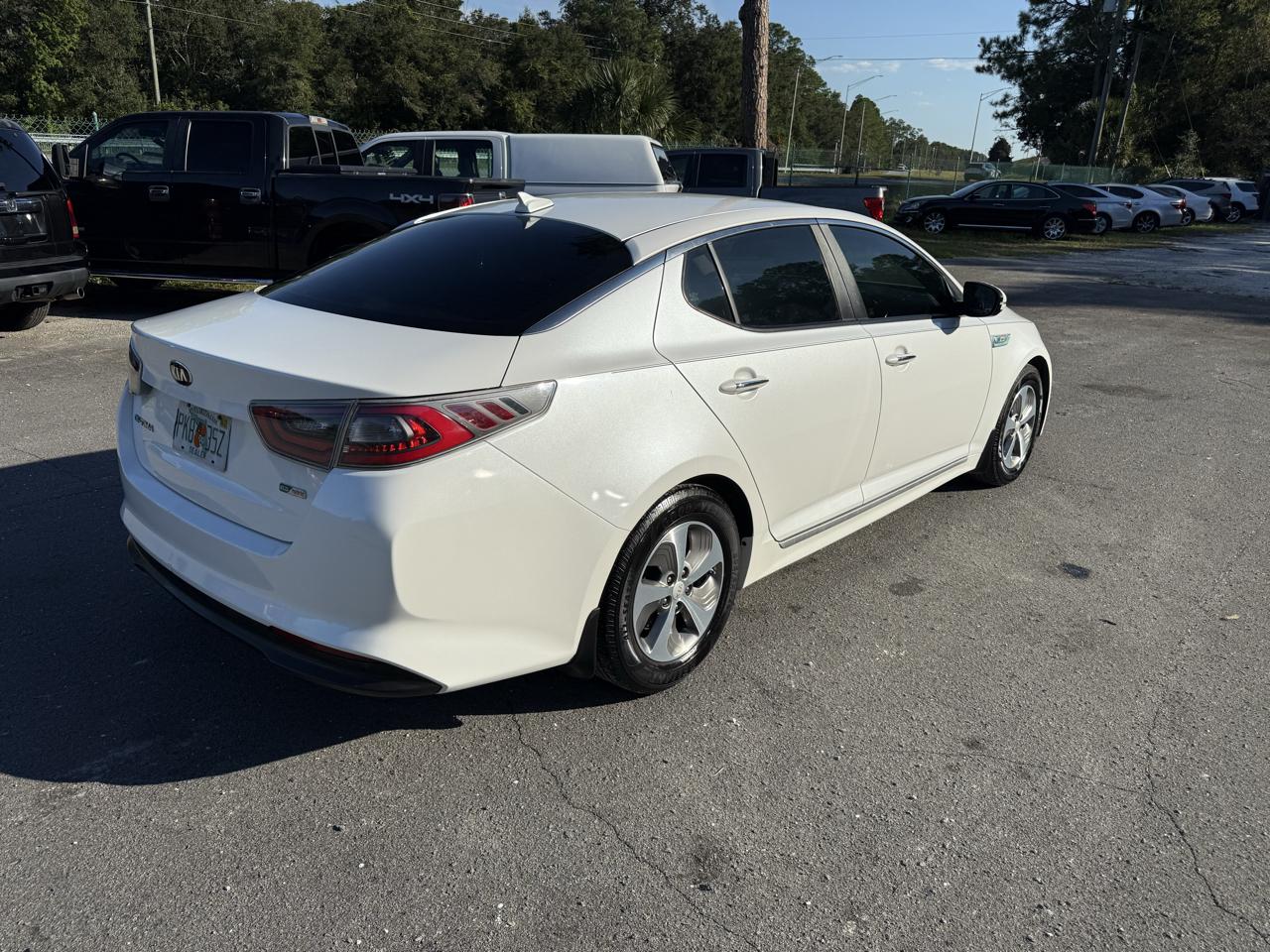Kia Optima Hybrid LX 2015