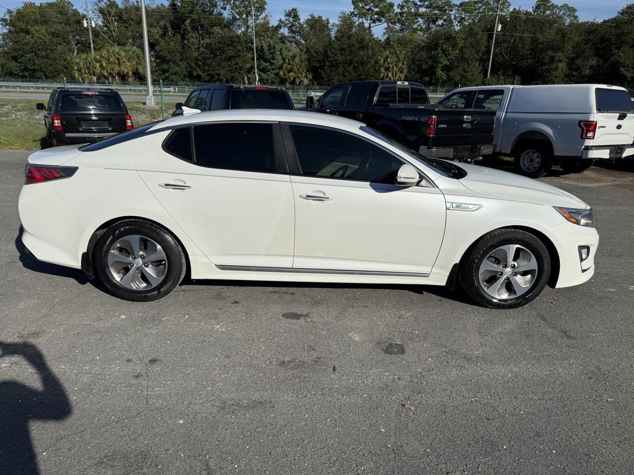 Kia Optima Hybrid LX 2015