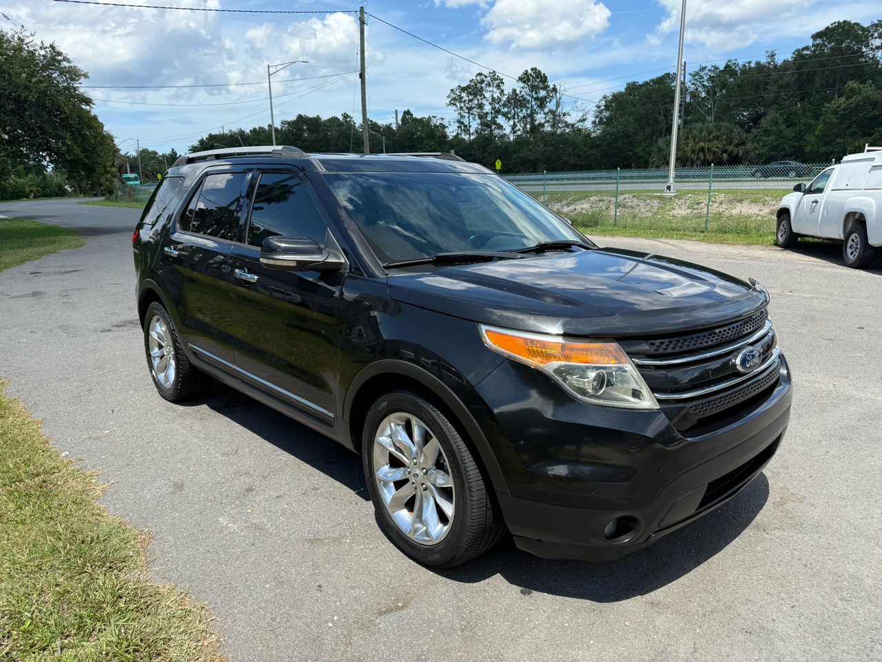 Ford Explorer Limited FWD 2013