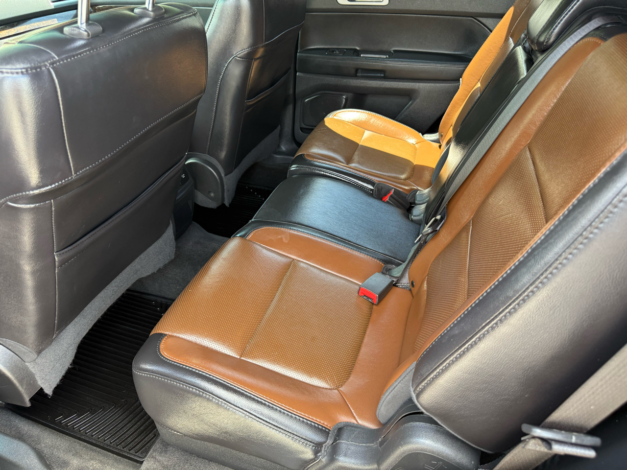 Ford Explorer Limited FWD 2013