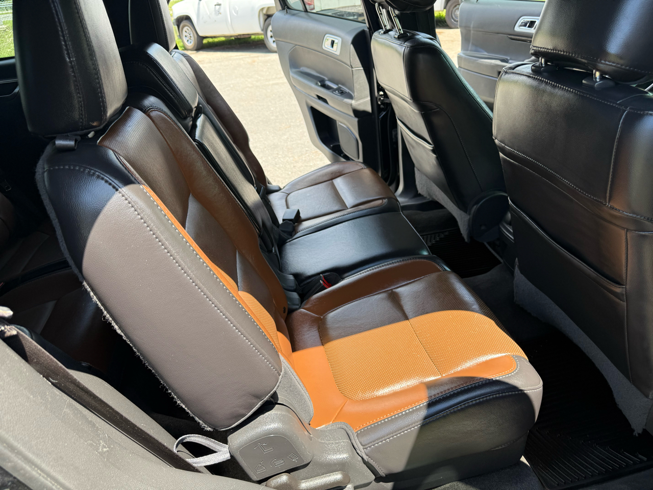 Ford Explorer Limited FWD 2013