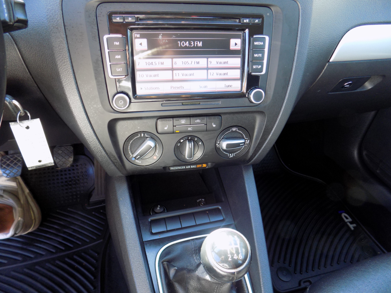 Volkswagen Jetta TDi 2011 Volkswagen Jetta TDi 2011