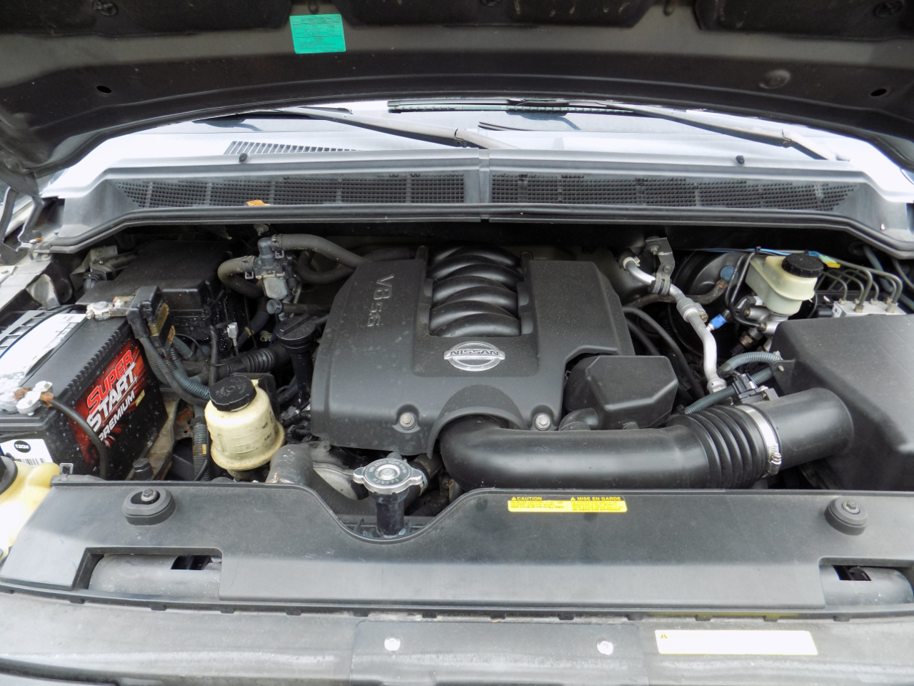 Nissan Titan XE Crew Cab 4WD 2004 Nissan Titan XE Crew Cab 4WD 2004