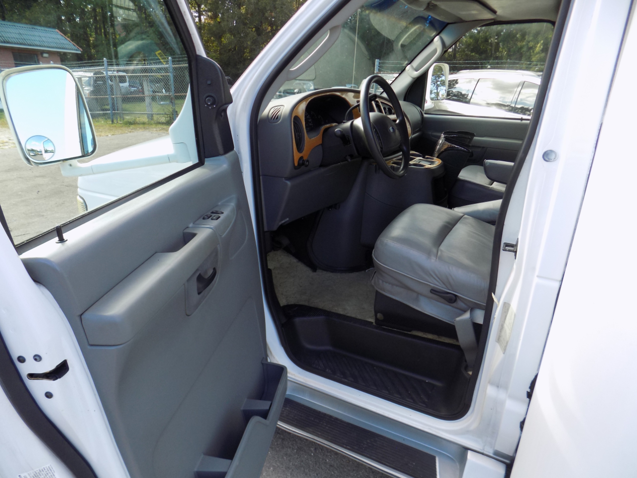 Ford Econoline  2003