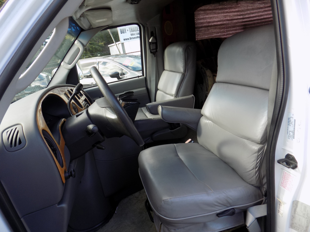 Ford Econoline  2003