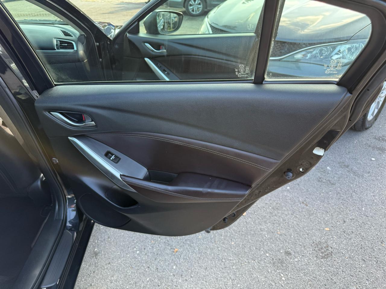 Mazda MAZDA6 i Grand Touring 2016