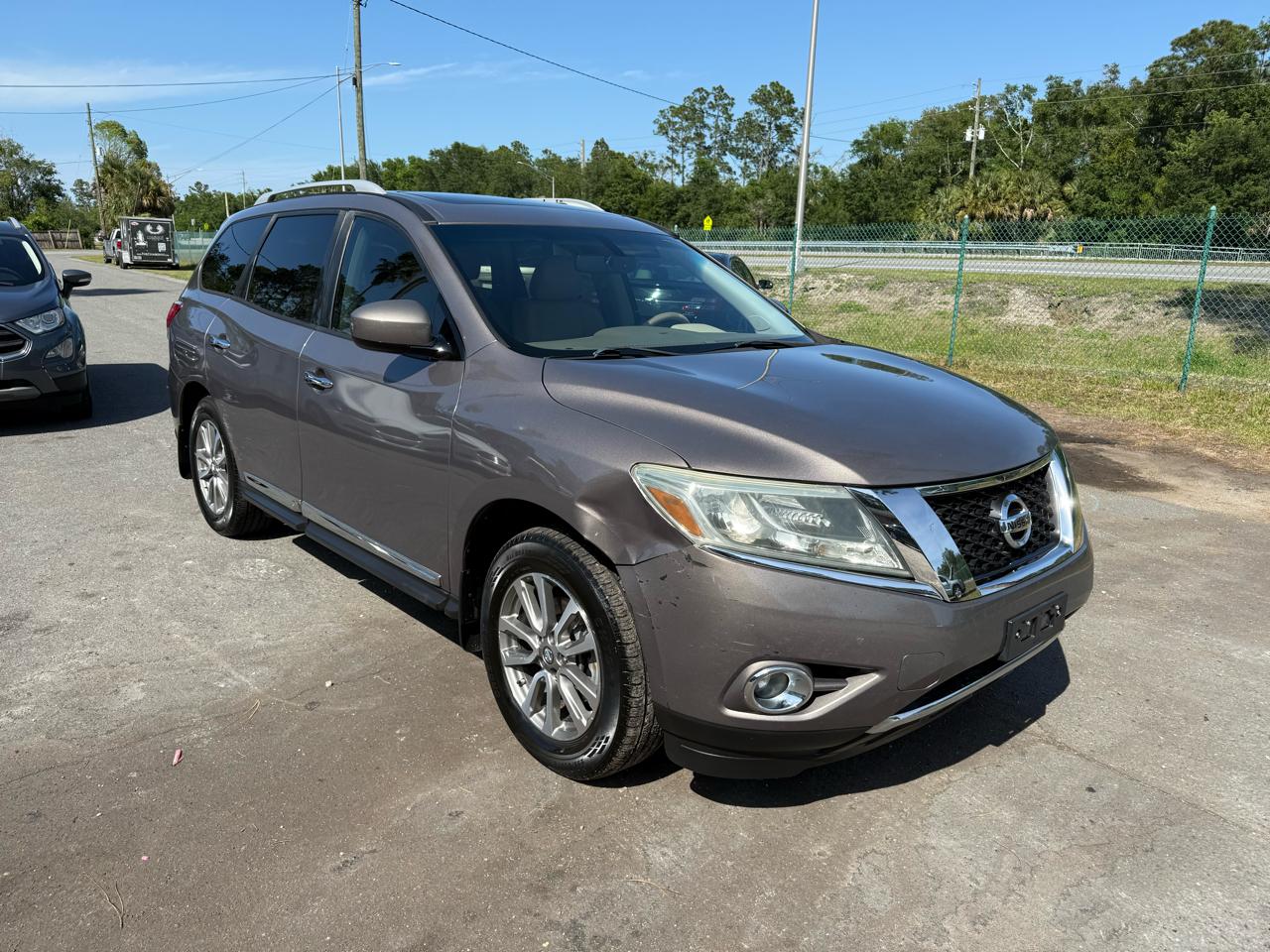 Nissan Pathfinder  2013