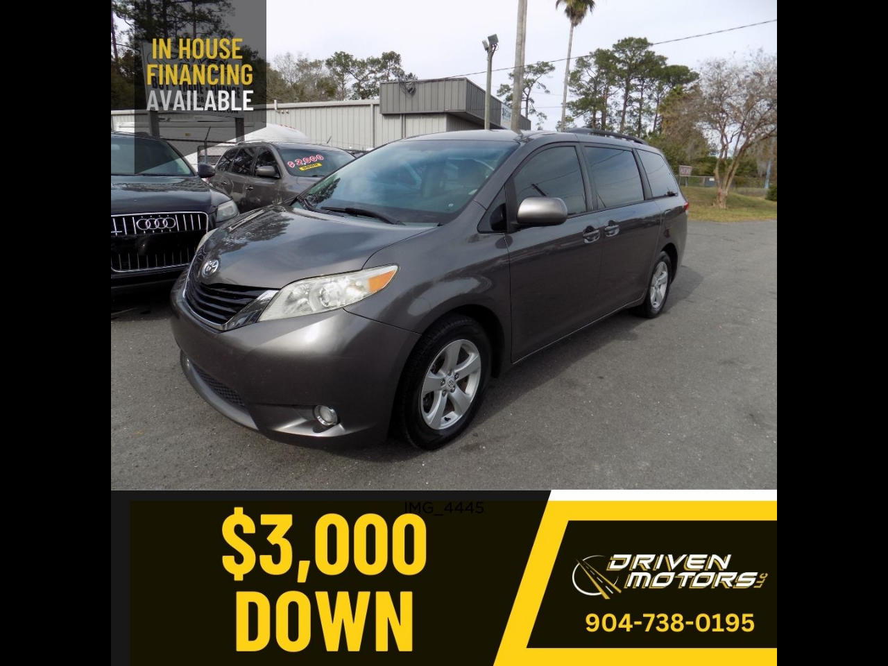2013 Toyota Sienna LE FWD 8-Passenger V6