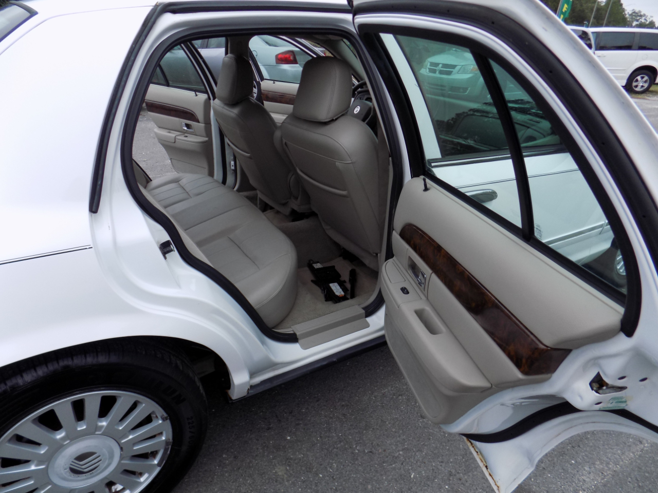 Mercury Grand Marquis LS 2008