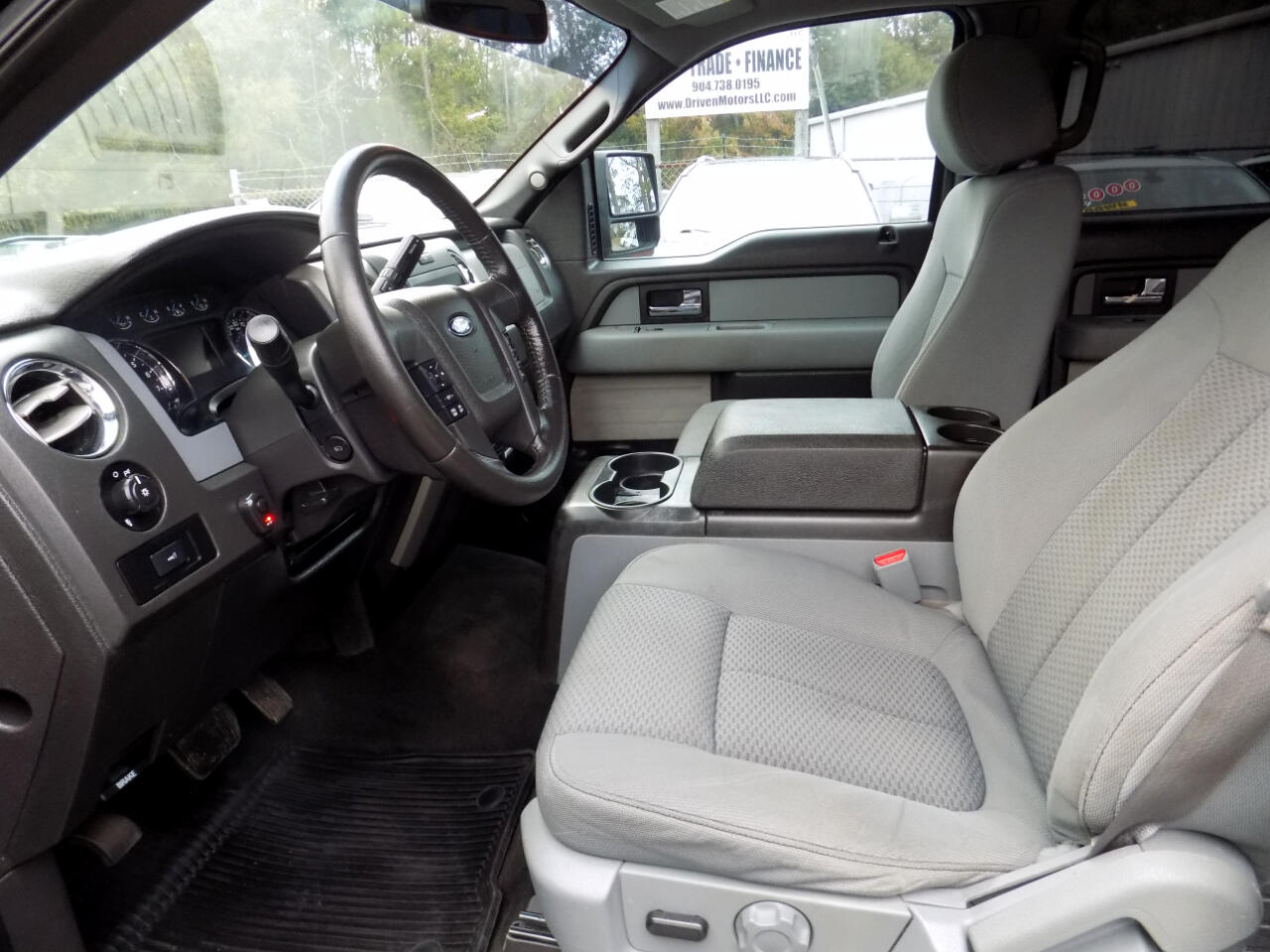 Ford F-150 Platinum SuperCrew 6.5-ft. Bed 4WD 2014