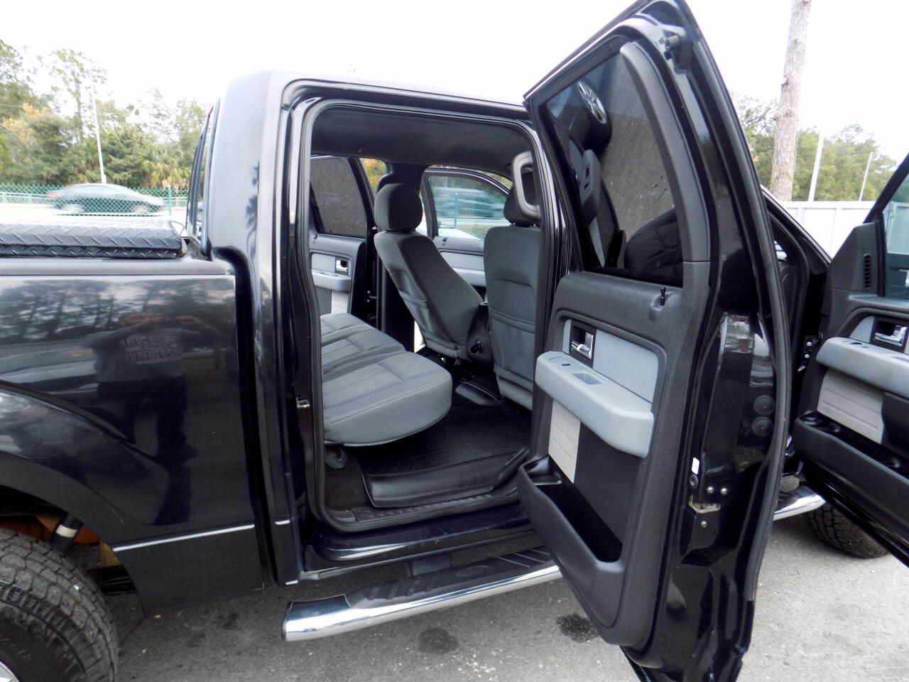 Ford F-150 Platinum SuperCrew 6.5-ft. Bed 4WD 2014