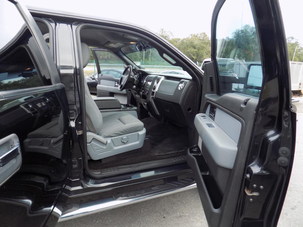 Ford F-150 XLT SuperCrew Short Bed 4WD 2014