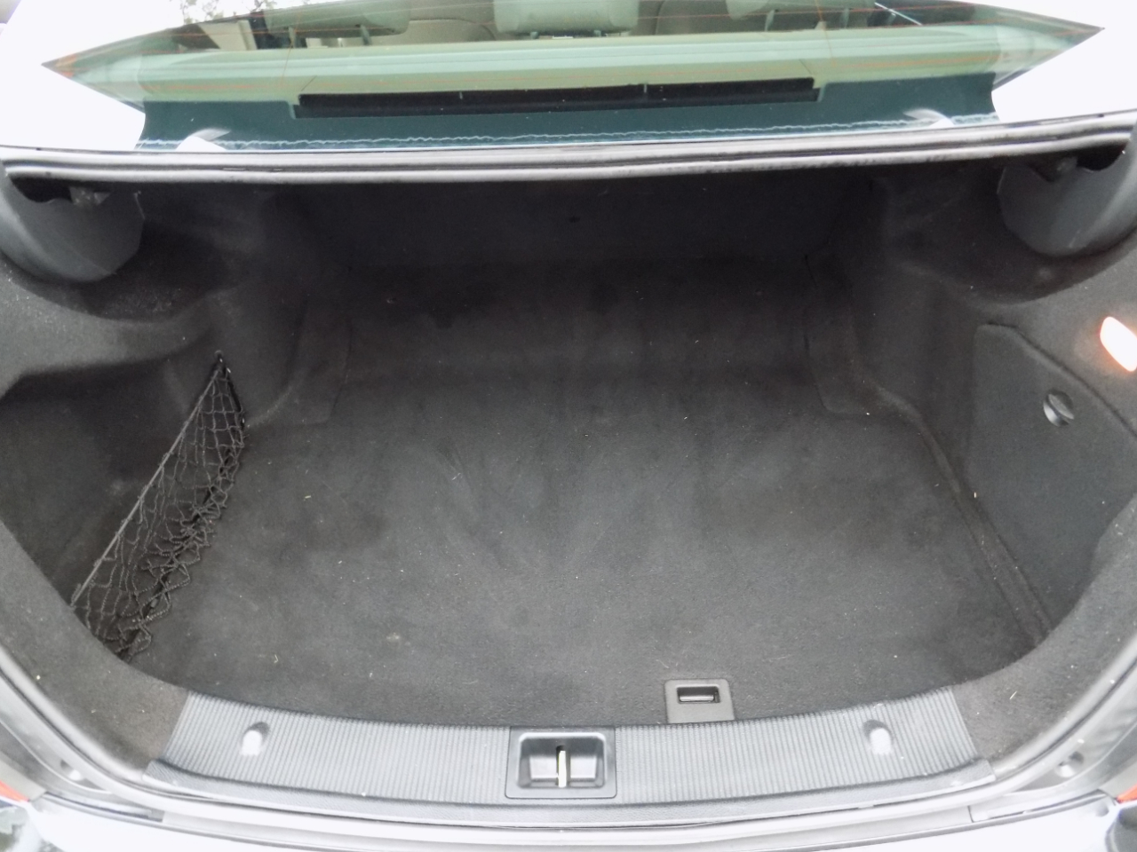 Mercedes-Benz C-Class C250 Luxury Sedan 2012