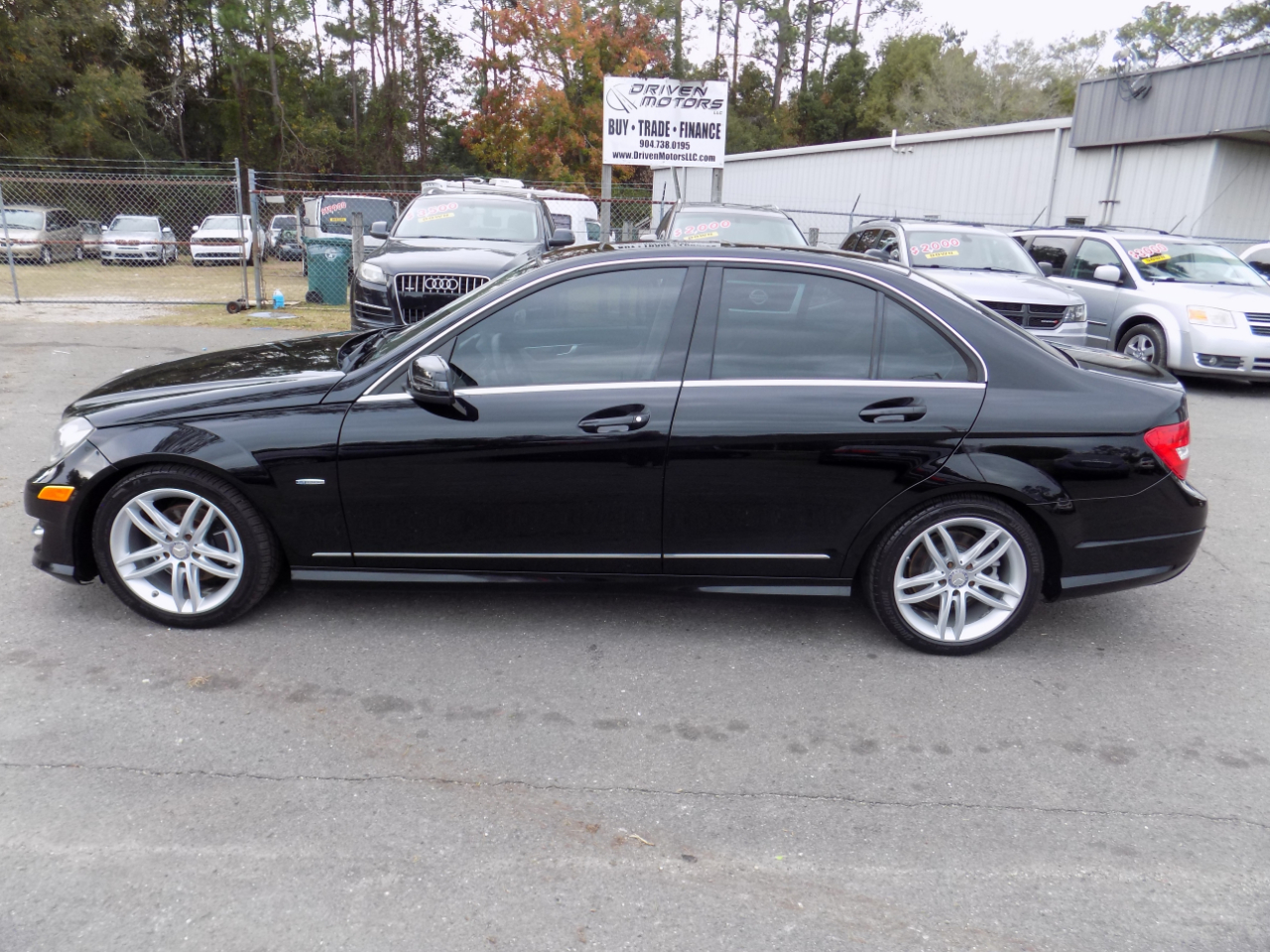 Mercedes-Benz C-Class C250 Luxury Sedan 2012
