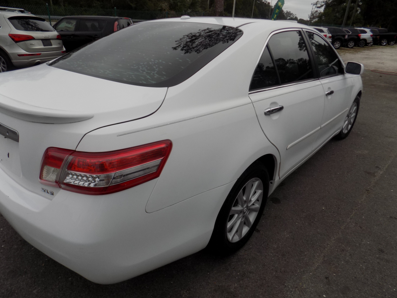 Toyota Camry SE 6-Spd MT 2010