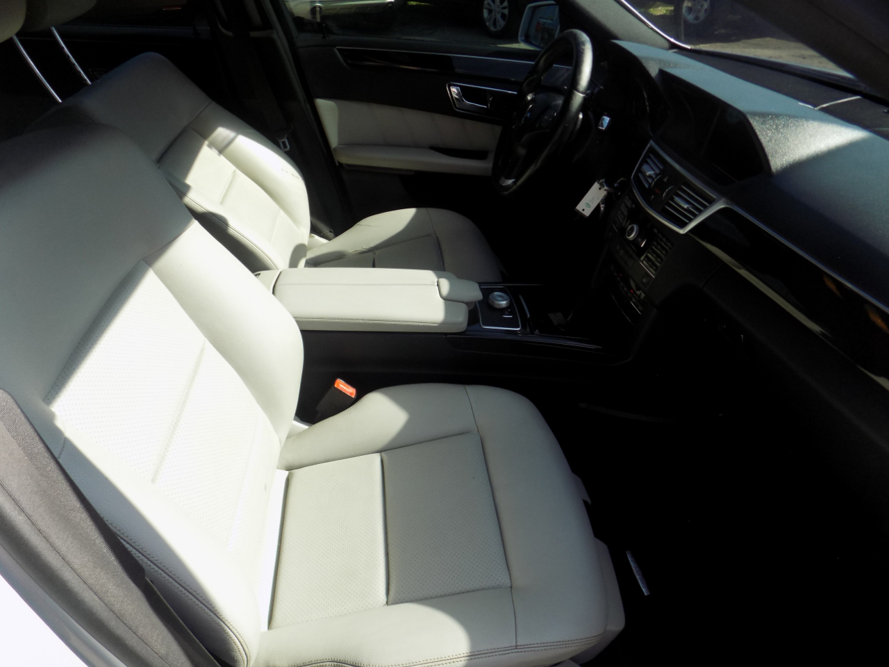 Mercedes-Benz E-Class E350 Sedan 2010