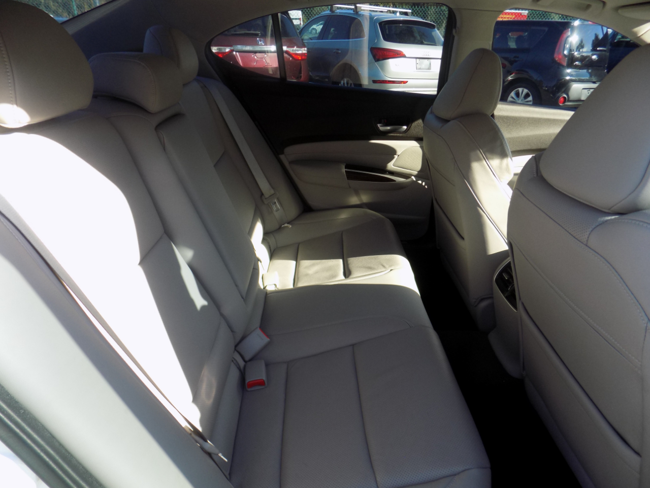 Acura TLX 8-Spd DCT w/Technology Package 2015