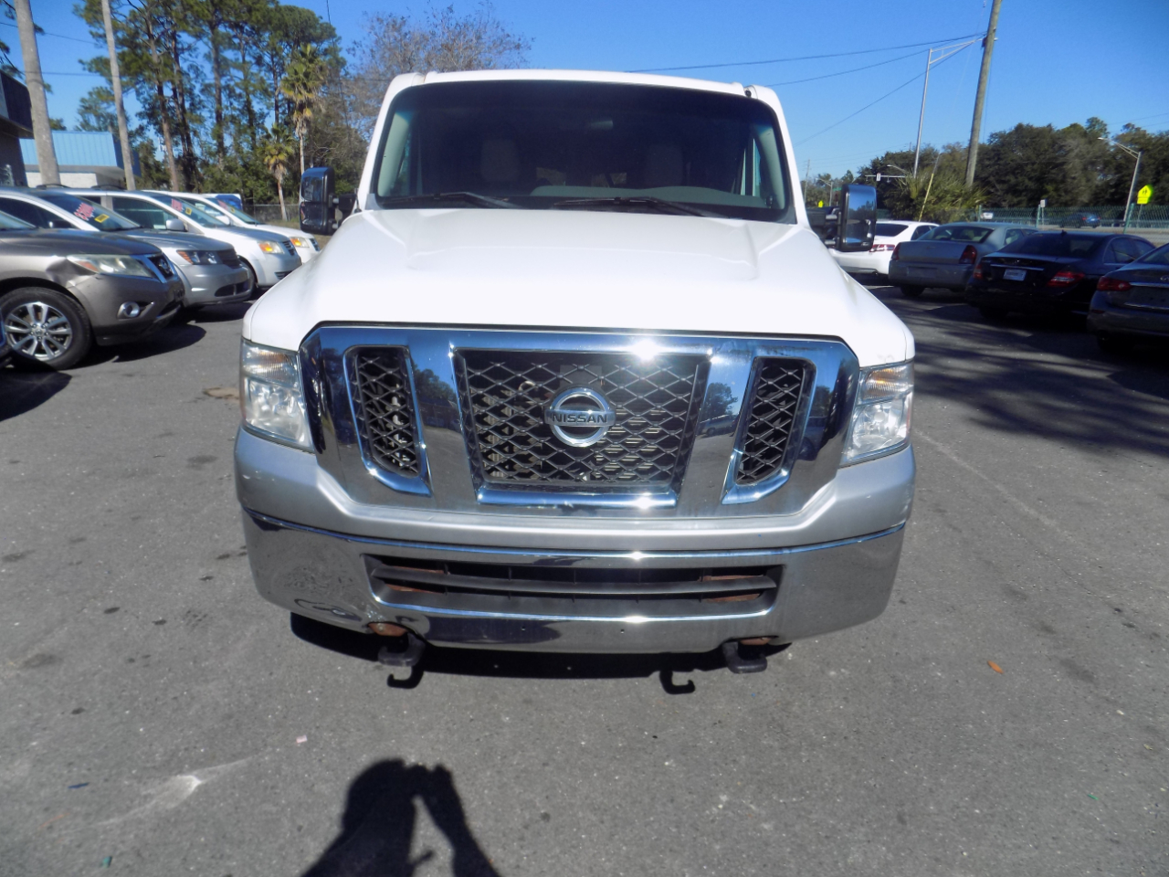 Nissan NV Cargo 3500 HD S High Roof 2012