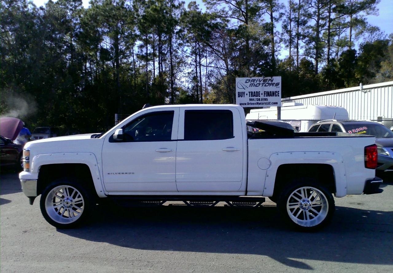 Chevrolet Silverado 1500 LT Crew Cab Long Box 4WD 2015