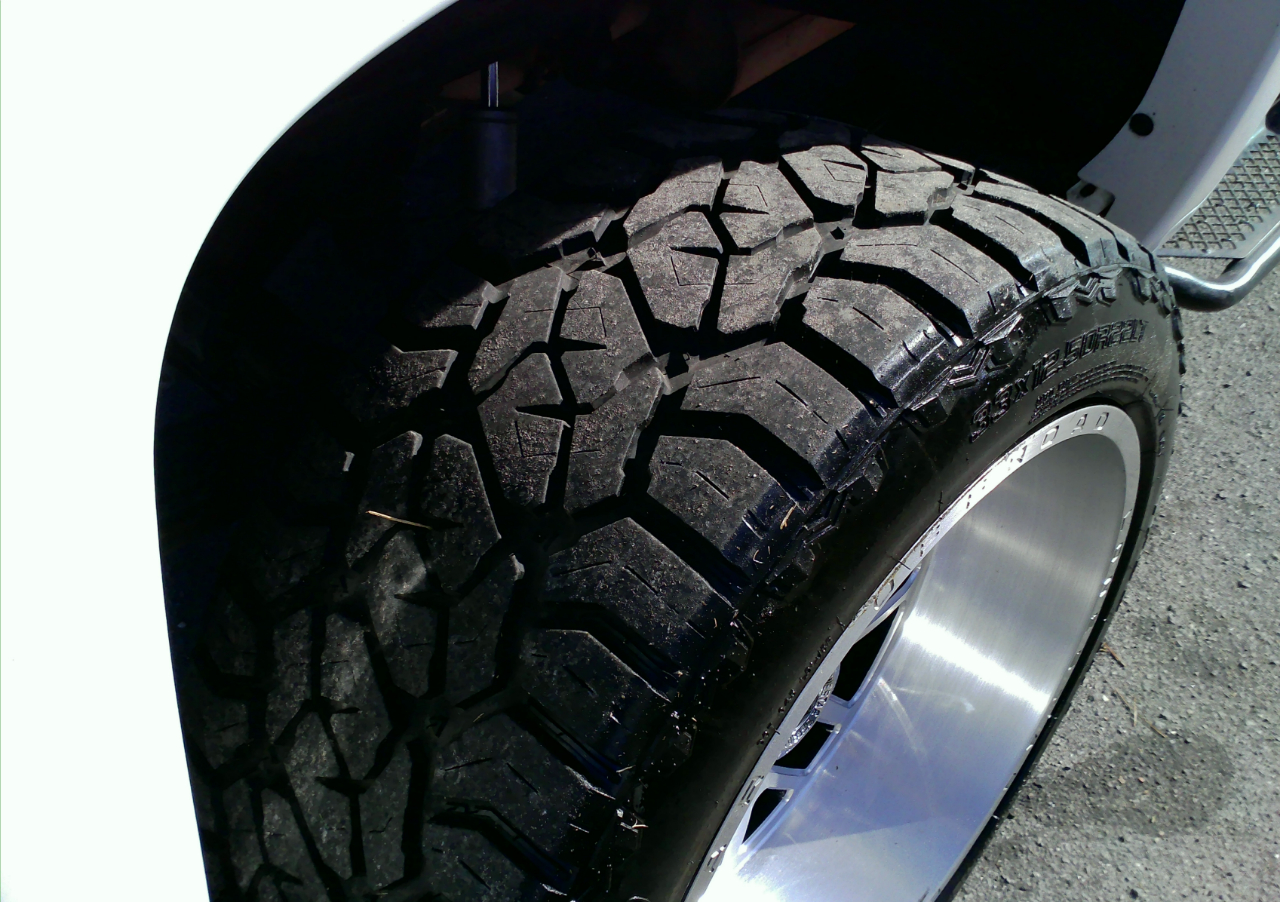 Chevrolet Silverado 1500 LT Crew Cab Long Box 4WD 2015