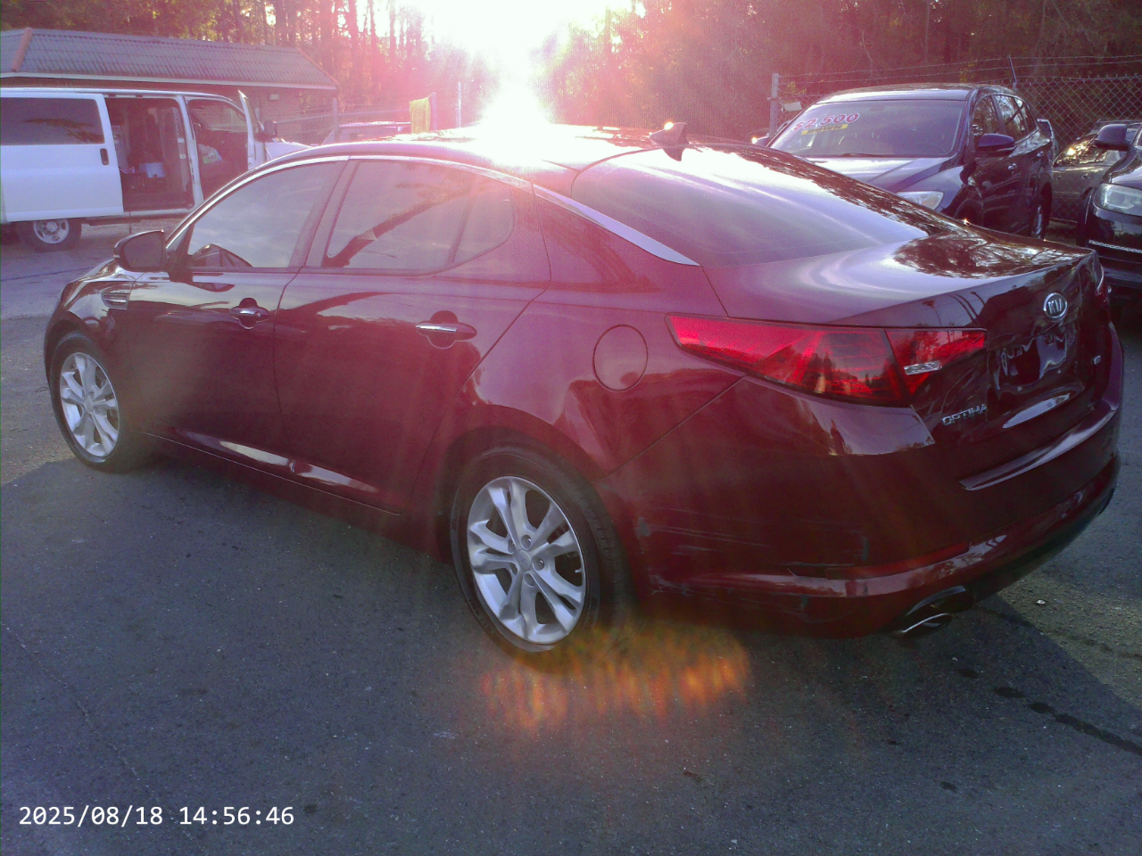 Kia Optima LX MT 2012