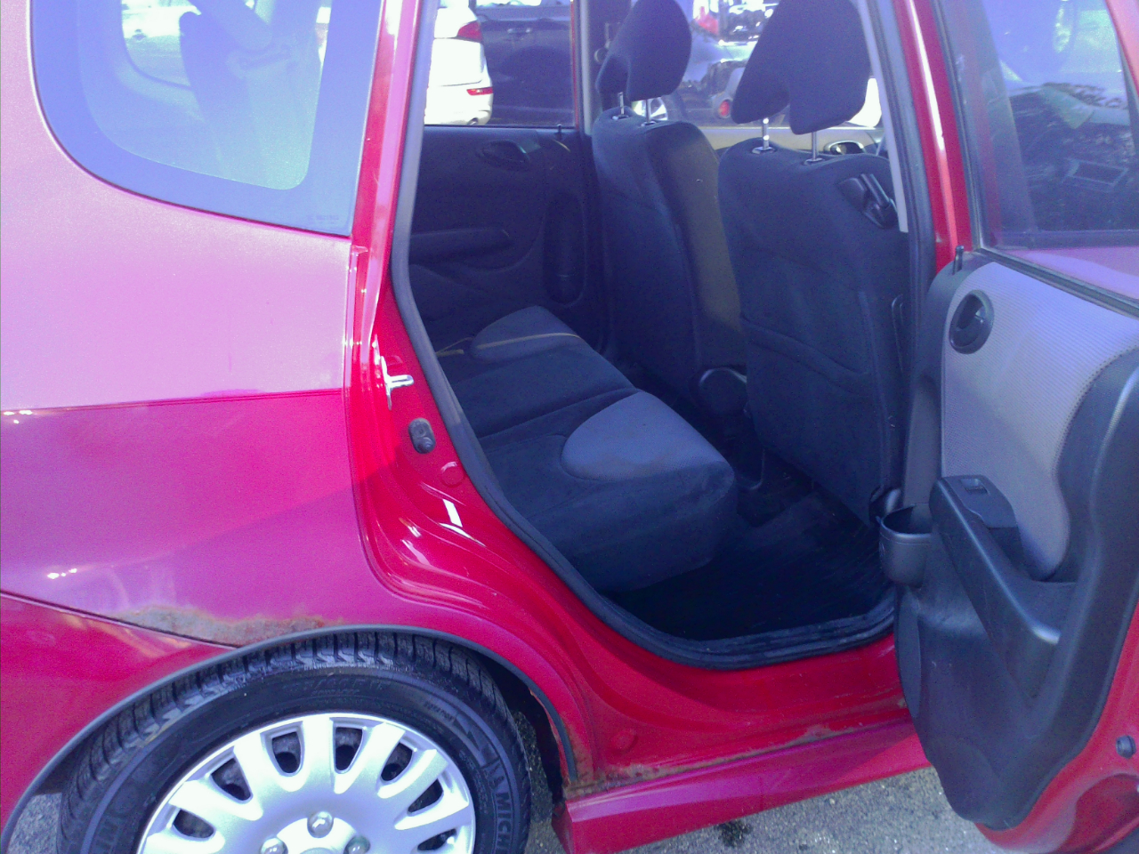 Honda Fit Sport 5-Speed MT 2007