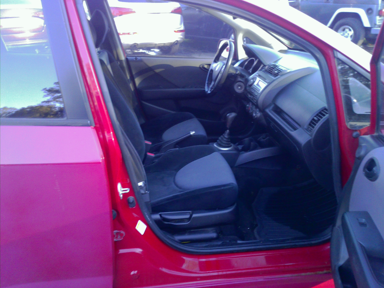 Honda Fit Sport 5-Speed MT 2007